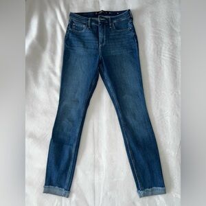 Hollister Curvy High Rise Super Skinny Jeans
